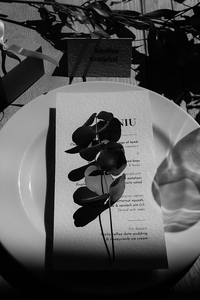 detail photo of a menu for a wedding at lordship pub in dulwich